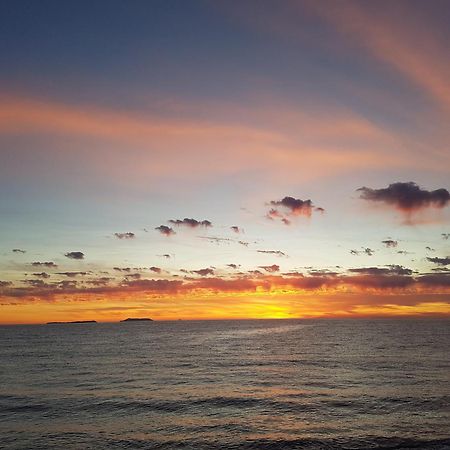 Sunset Studios Borsh Kültér fotó