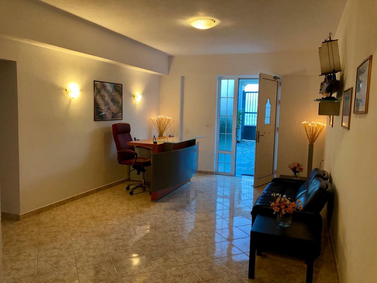 Sunset Studios Borsh Kültér fotó